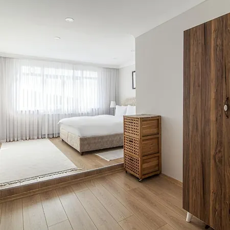 Close To Yenikapi Marmaray Station-1 Apartment
